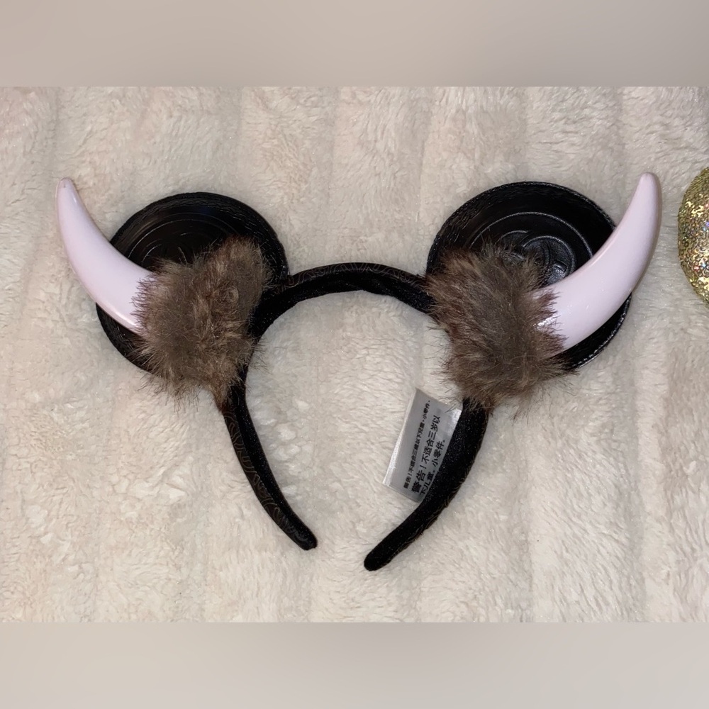 DISNEY World PARKS Adult Minnie Mickey Mouse Ears Headband Epcot Norway Bride - Picture 6 of 13